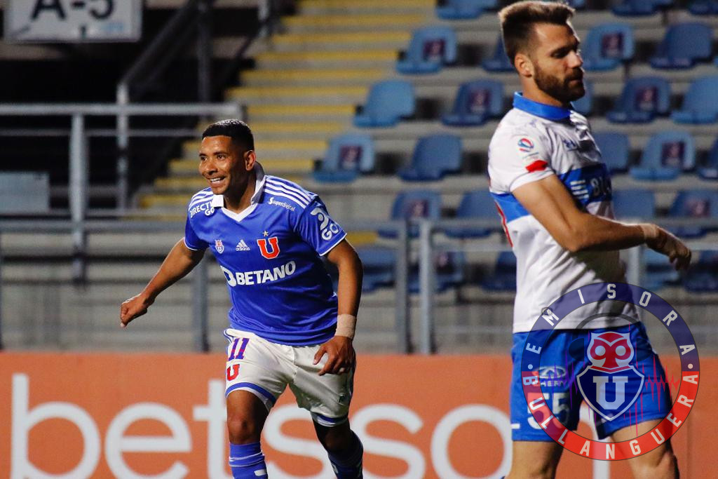Cristián Palacios celebra su segunda anotación ante la Universidad Católica