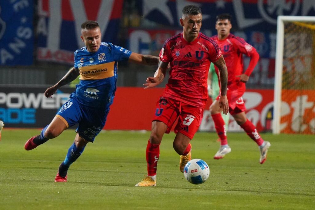 La U ya sabe el día que recibirá a Everton (Cristian Cona - EB)
