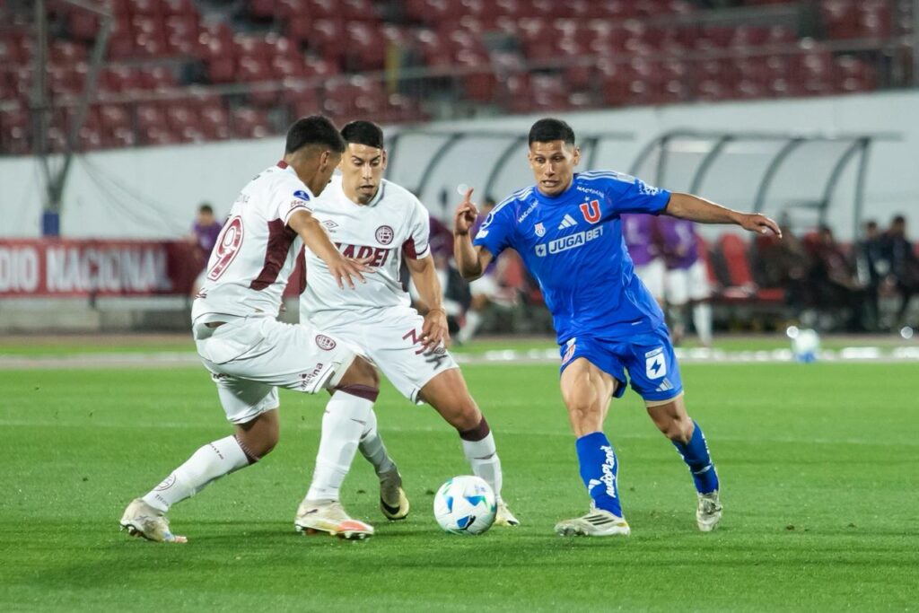 Lanús recibe a la U por un cupo a la final de la Copa Sudamericana (Guillermo Rivas - EB)