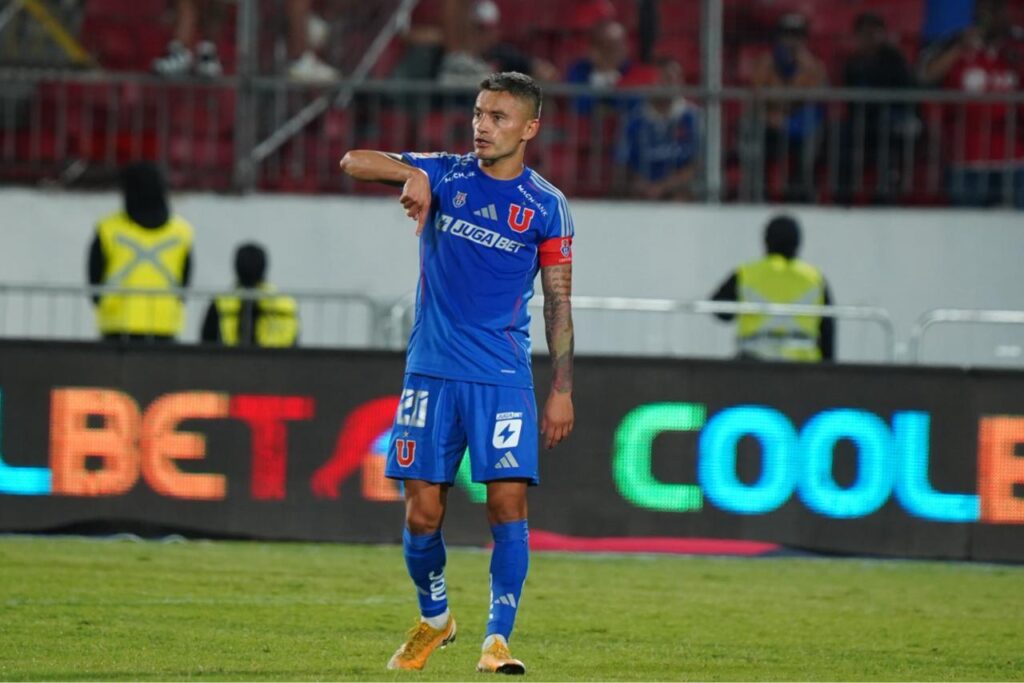 Aránguiz está enfocado en el fin de la Liga de Primera 2025 con la U (Cristián Cona-EB).