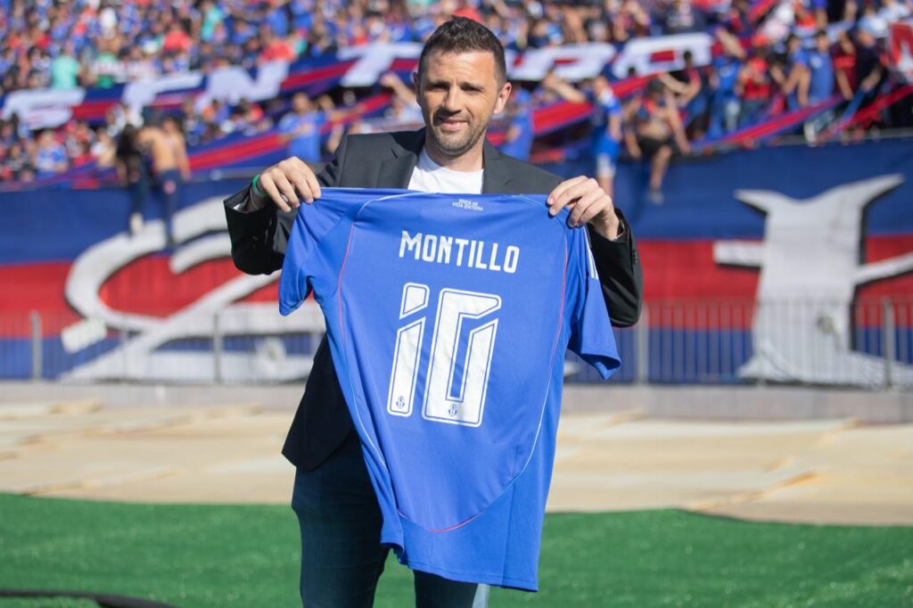 Walter Montillo cuelga los botines en el Estadio Nacional (Guillermo Rivas - EB)