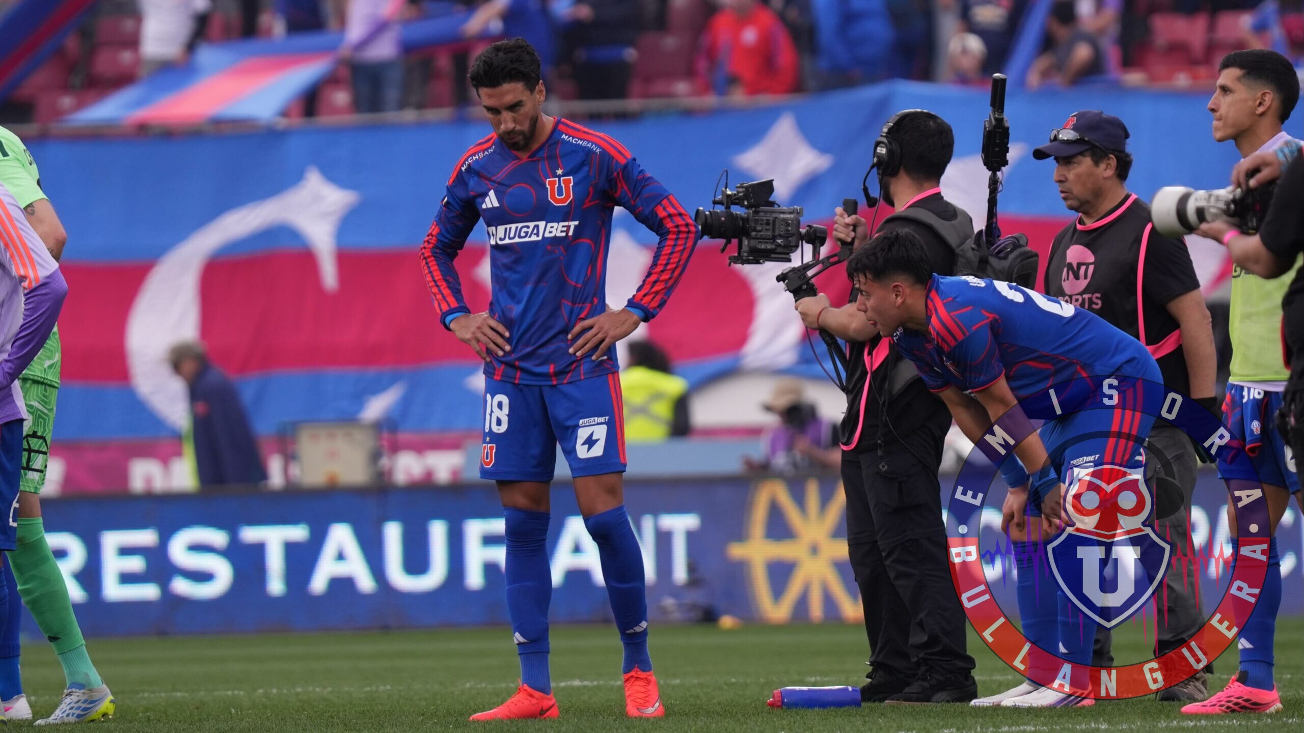 Lucero enfrenta las críticas de los hinchas de la U: “No ha sido mi mejor año”